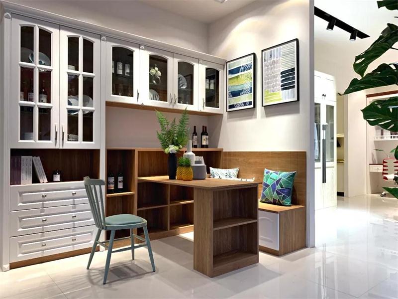 鵬鴻定制家居保定凡拓店